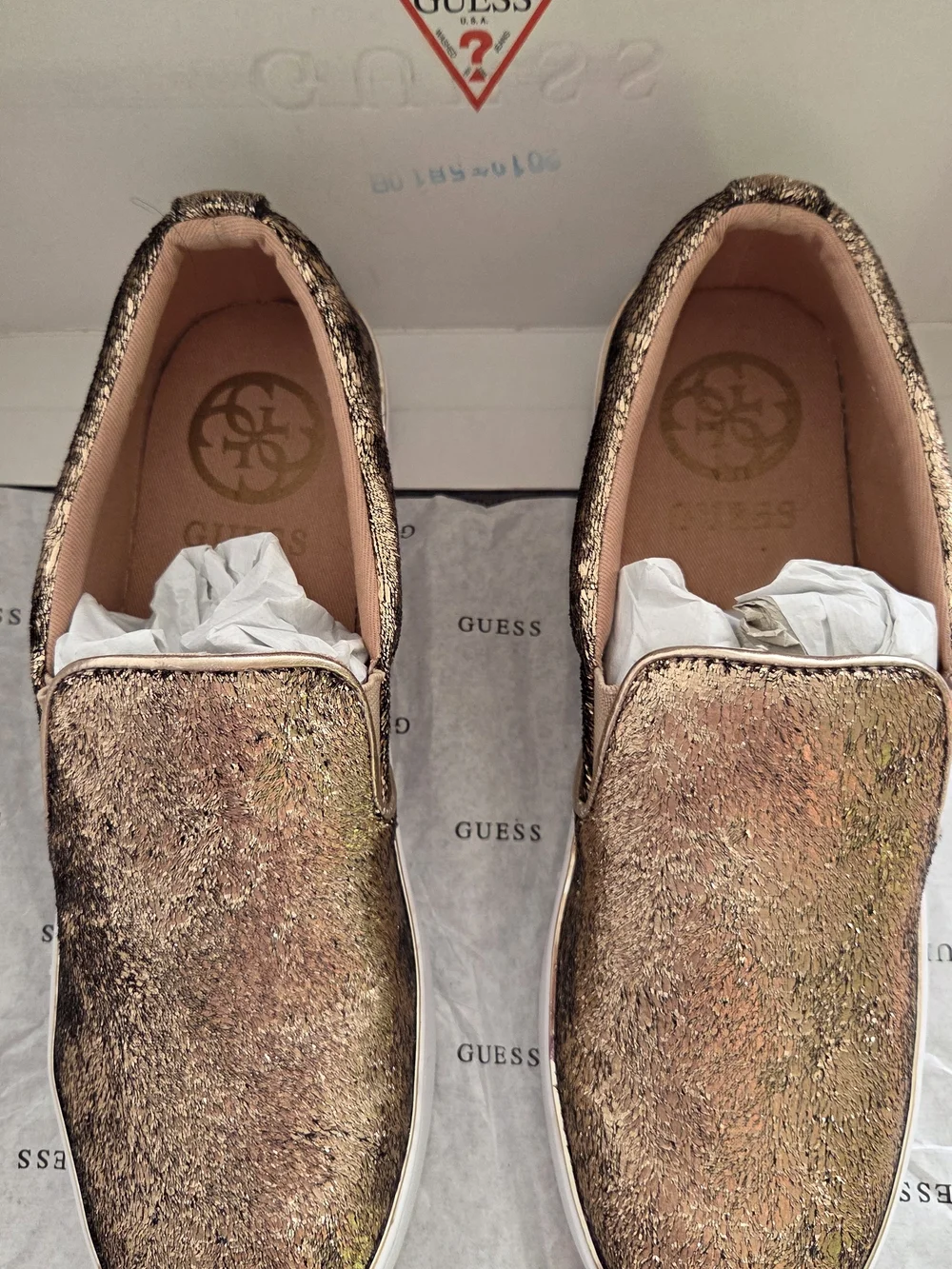 GUESS Womens Slip-On Sneakers in Metallic Rose Gold